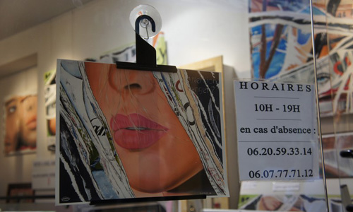 cintre-a-vitrine visage